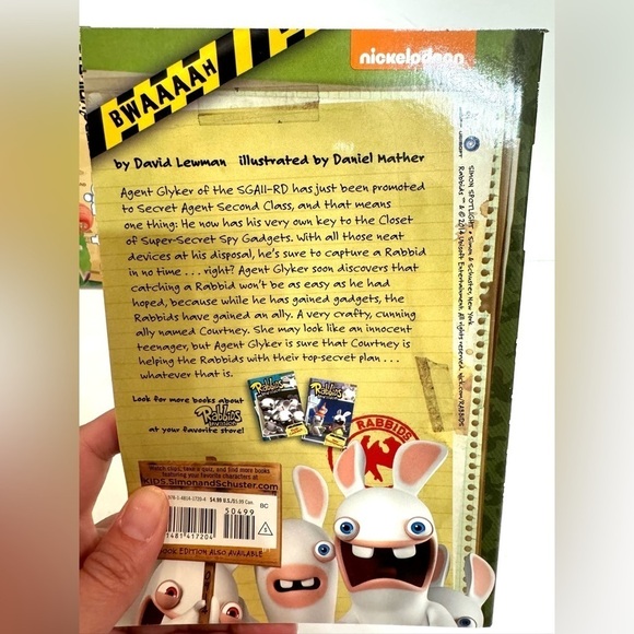 Children’s Book Lot of 4: Detective Pikachu Batman Superman Rabbids Poptropica - Picture 5 of 12